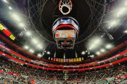 球速体育入口 -中超赛程吃紧，广东宏远清晨止住颓势，引发热议，控场能力受关注的简单介绍