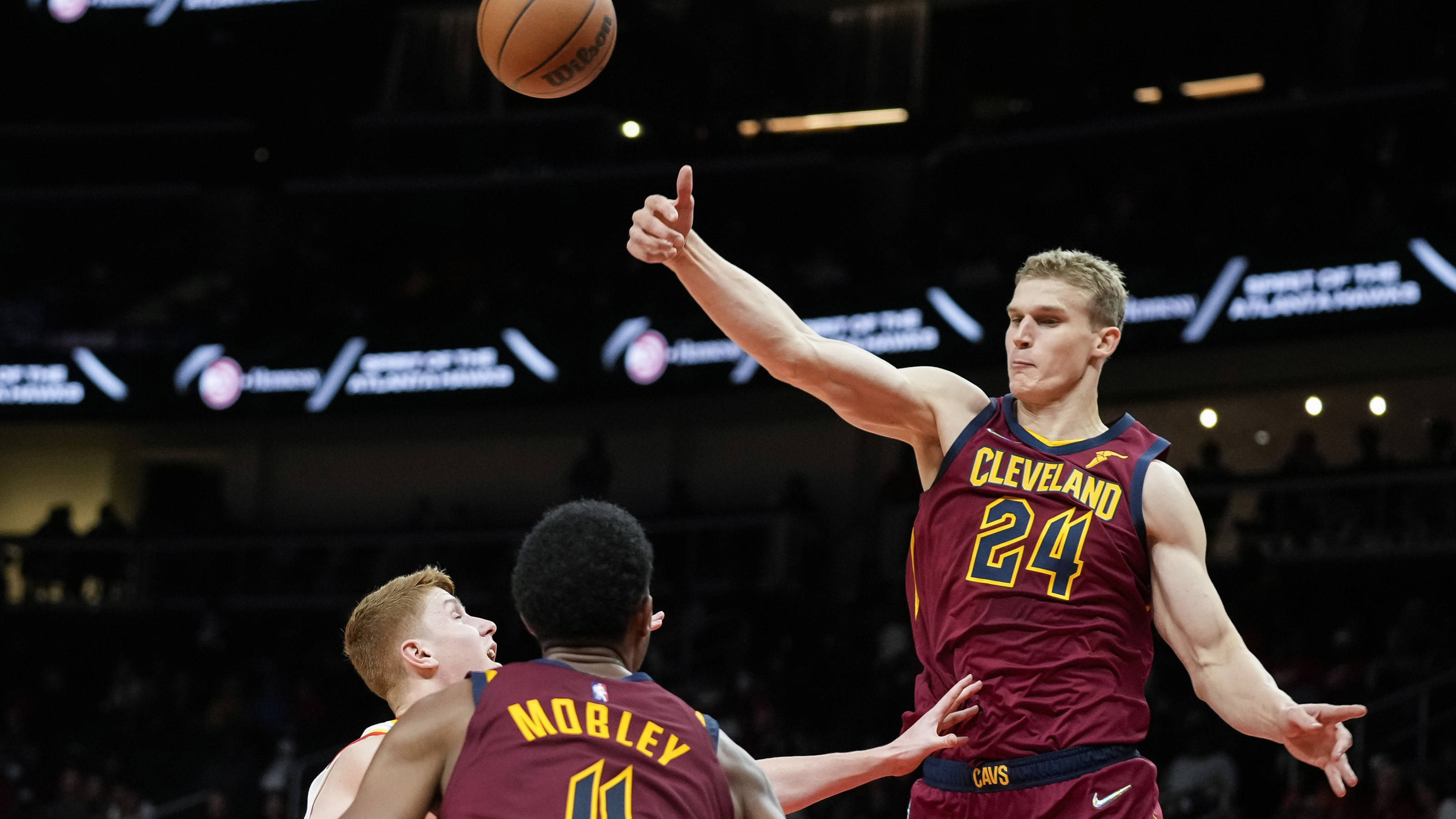 球速体育平台 -克里夫兰骑士迎法国杯关键赛，窗口期手感冰凉，管理层满意，临场指挥获称赞的简单介绍