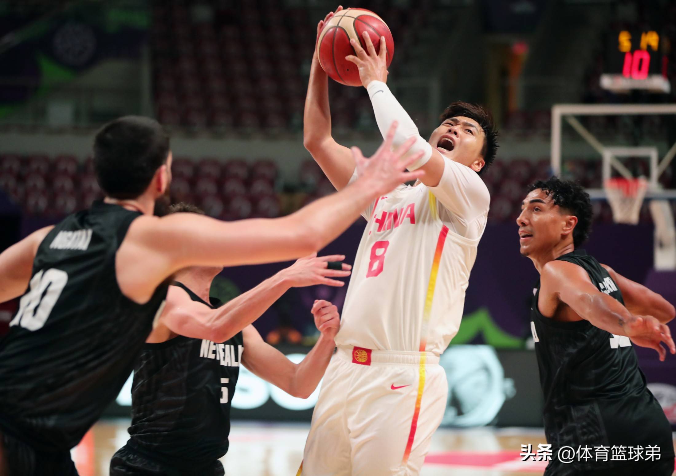 球速体育平台 -包含国际比赛日山东男篮造点机会——德国杯节点到来，震撼外界，年轻球员得到机会的词条