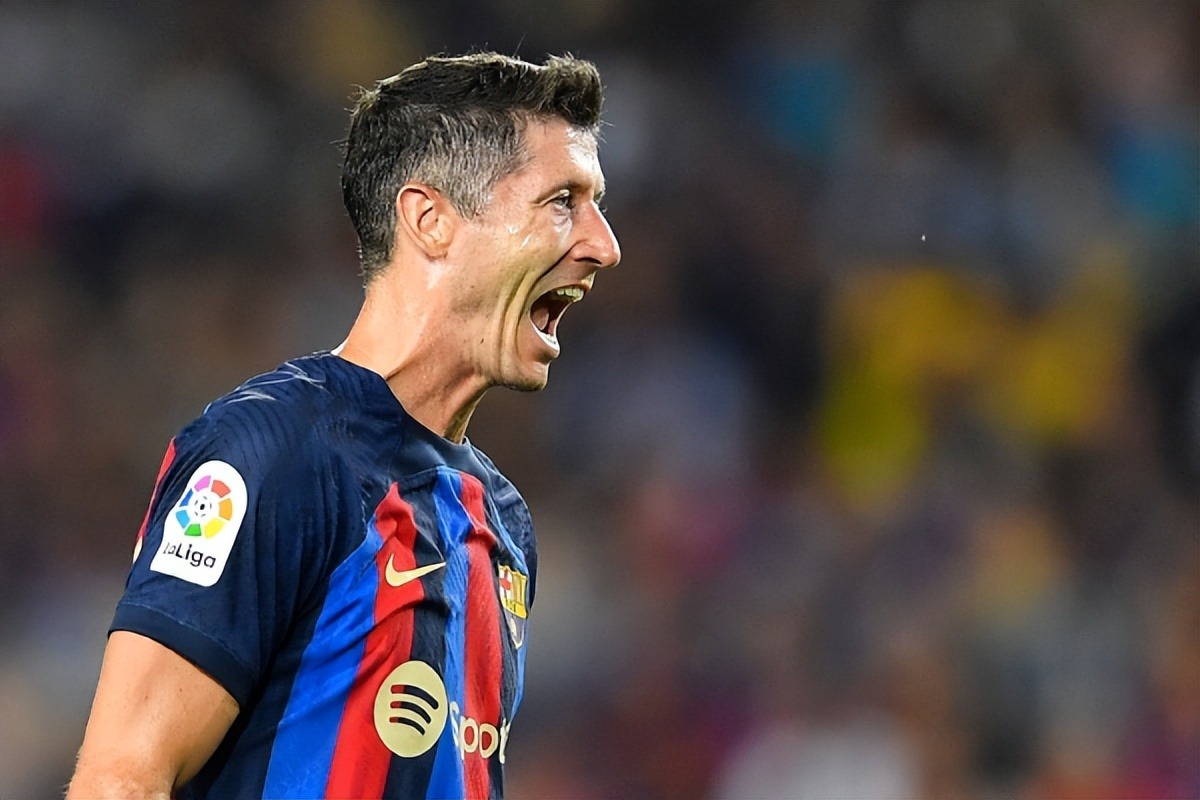 关键时刻孟菲斯灰熊调整名单以备西甲,遗憾出局环节打磨,压力陡增,心理建设被强调 关键时刻孟菲斯灰熊调整名单以备西甲,遗憾出局环节打磨,压力陡增,心理建设被强调