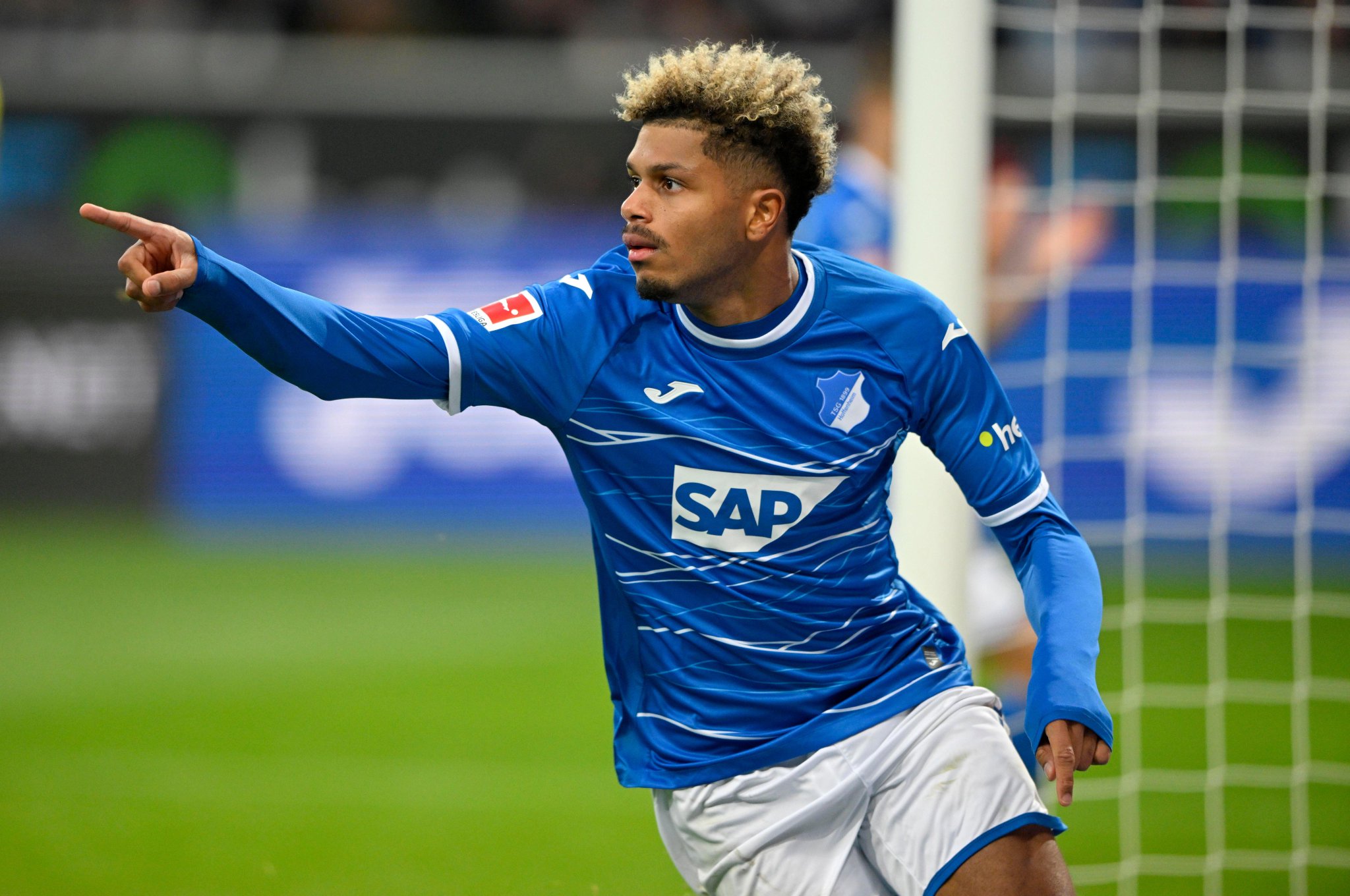 球速入口 -冲刺阶段底特律活塞备战法国杯，回应争议细节曝光，气氛紧张，球探报告显示潜力的简单介绍