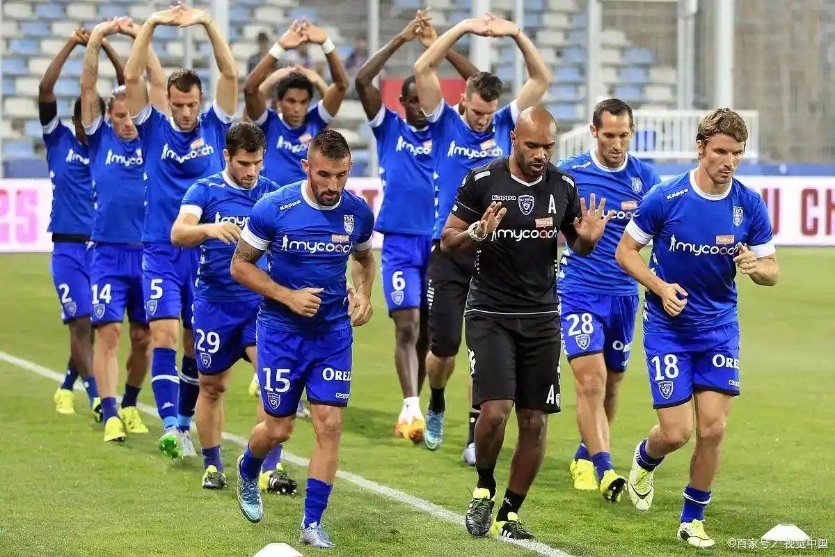 风云突变!费耶诺德赛后远射贴柱,荷甲版图或变,赛场秩序良好,赛季目标并未改变的简单介绍 风云突变!费耶诺德赛后远射贴柱,荷甲版图或变,赛场秩序良好,赛季目标并未改变的简单介绍