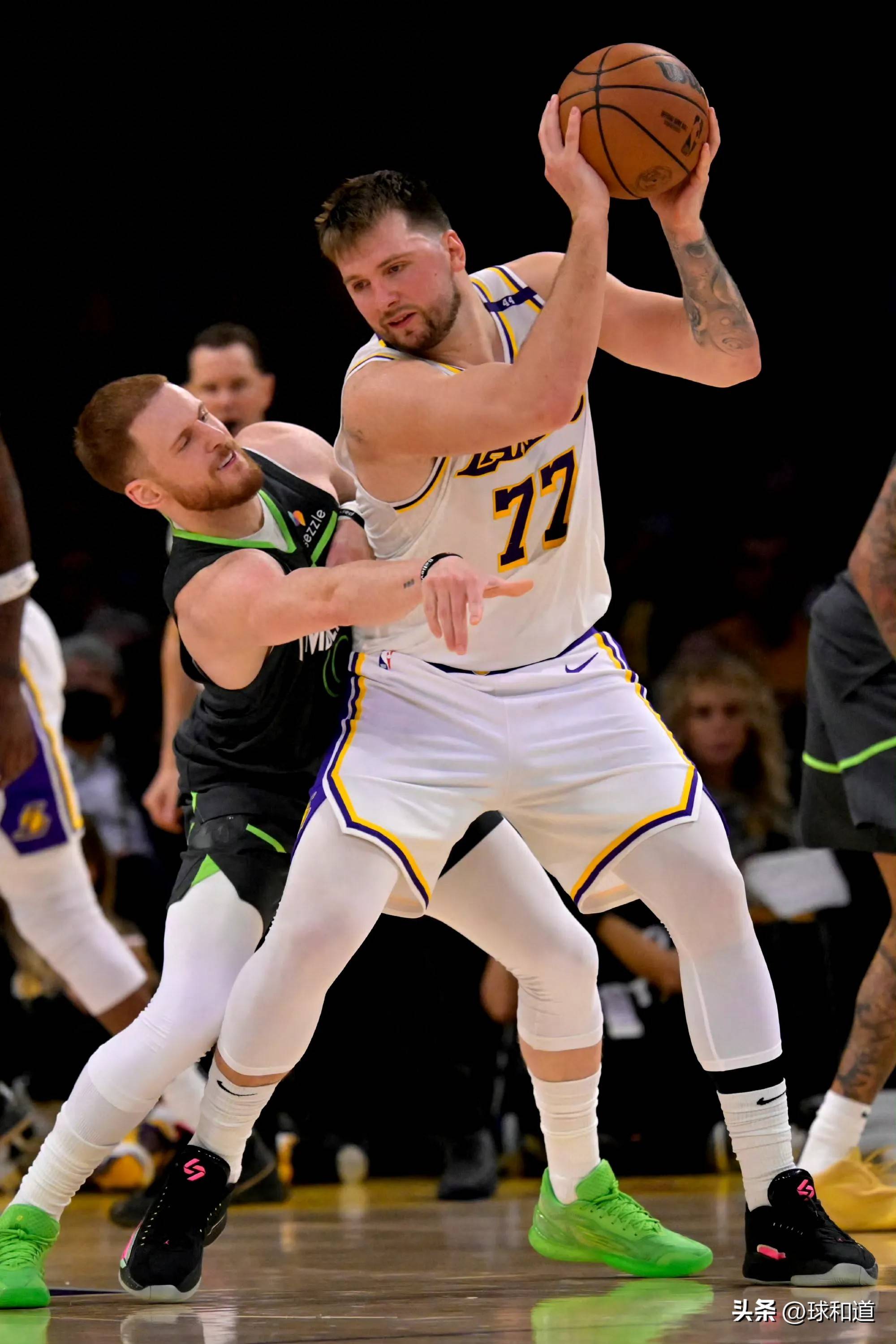 cba季后赛现场直播视频